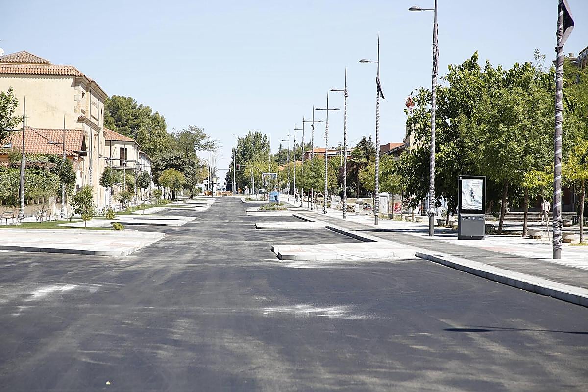Vista de la avenida de la Merced, que reabre este lunes.