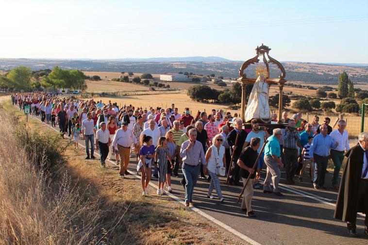 Subida de la patrona en las fiestas del año pasado.