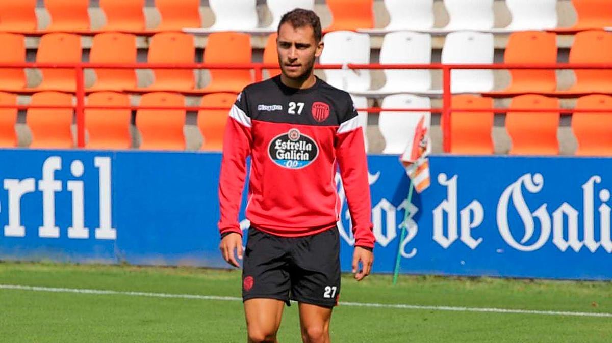 El centrocampista Álex Rey