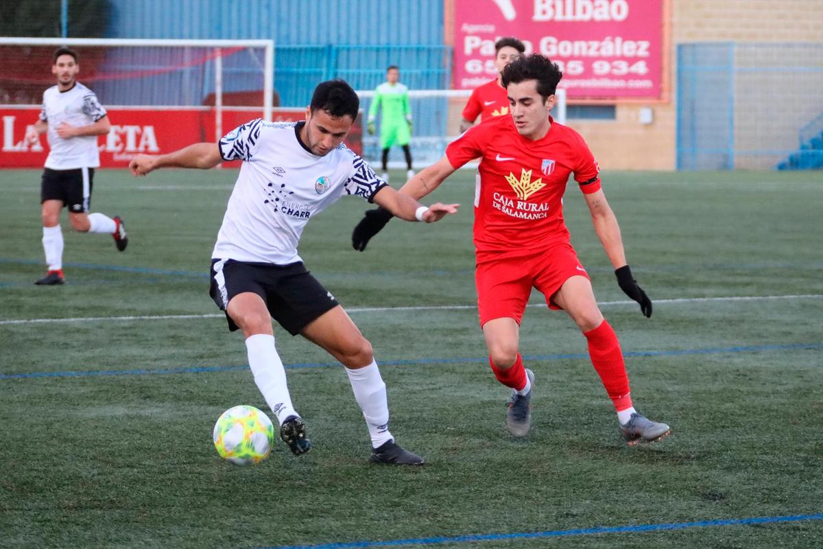 Encuentro entre el Santa Marta y el Salamanca B disputado la pasada temporada en el San Casto.