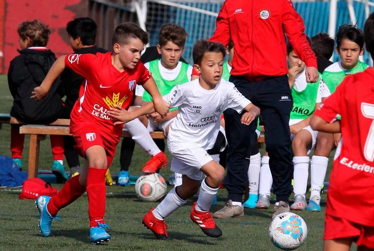 Un partido de fútbol base de la pasada temporada