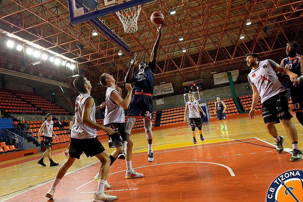 Imagen del encuentro entre el Aquimisa y el Tizona Burgos.