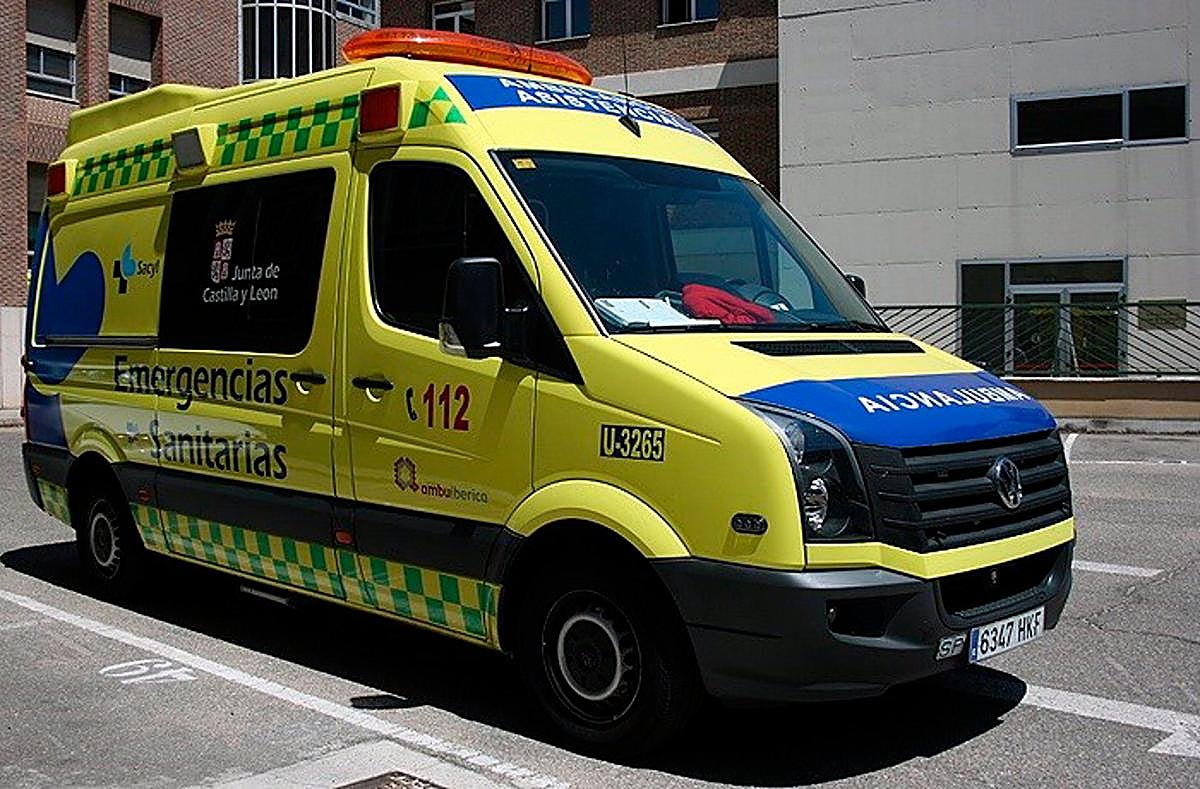 Ambulancia de soporte vital básico de Sacyl.