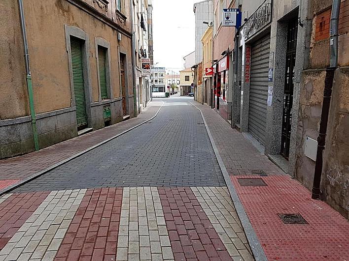 Calle Rey Juan Carlos de Guijuelo, donde se produjo la agresión.