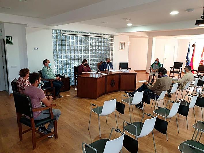 Pleno de la Corporación oñorense reunido este martes.