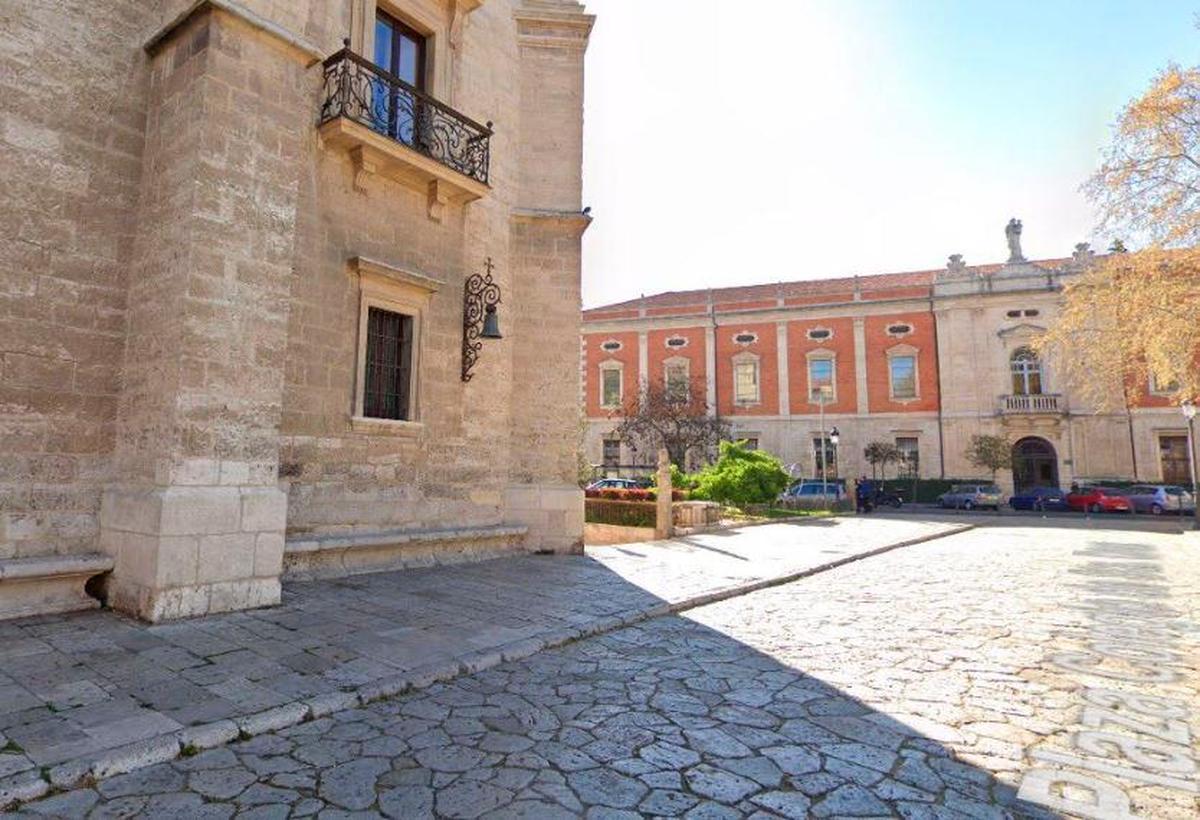 Plaza de Santa Cruz de Valladolid.