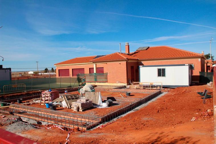 Estado de las obras de ampliación de las aulas del colegio de Doñinos.