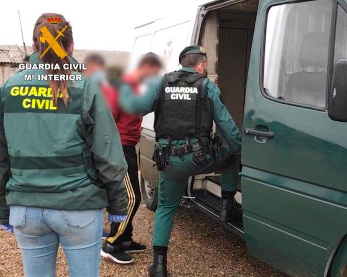 La Guardia Civil detiene en Zamora a seis personas por trata de seres humanos