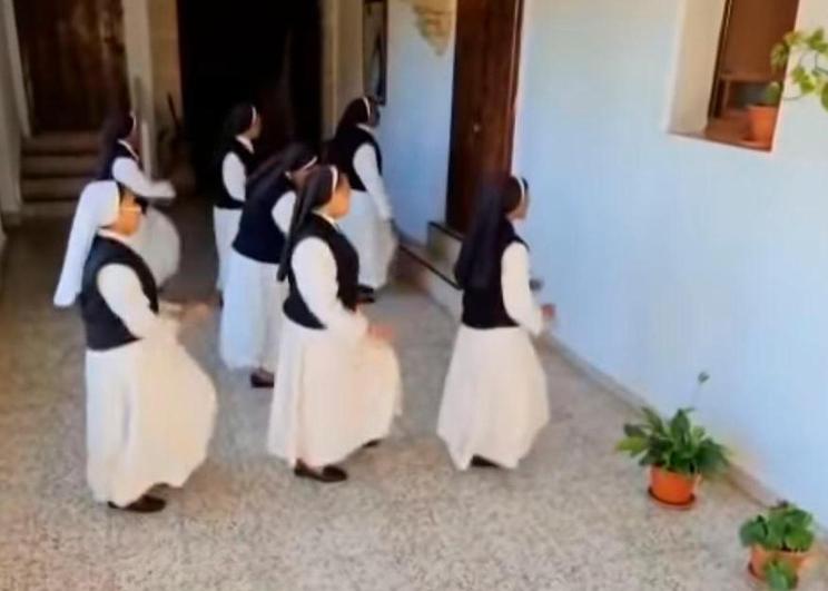 El baile viral de las monjas de Trujillo para llevar la esperanza en medio de la pandemia