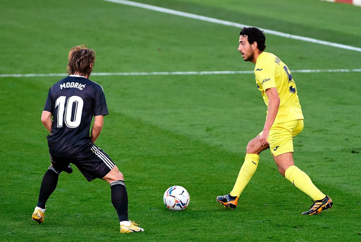 Daniel PArejo y Luka Modric.