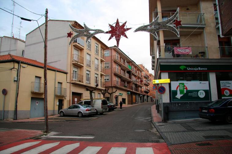 La campaña navideña ha llegado a Alba de Tormes.