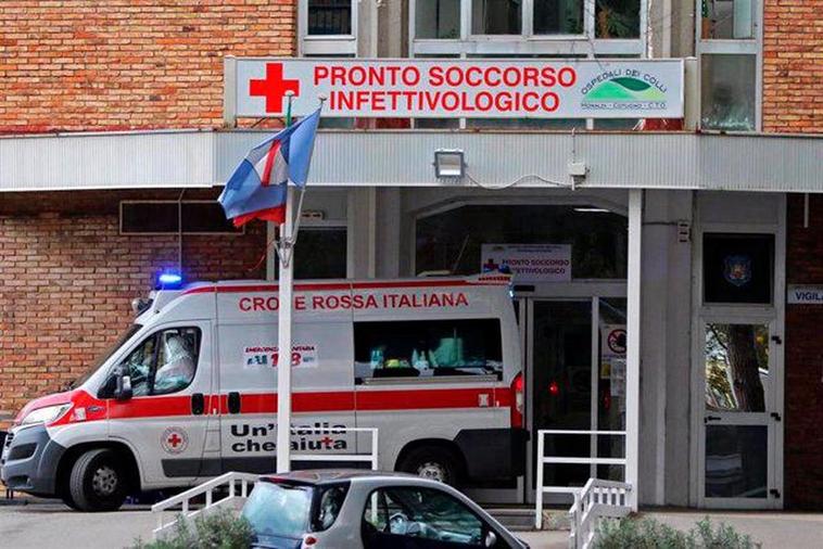 Un hospital de Nápoles.