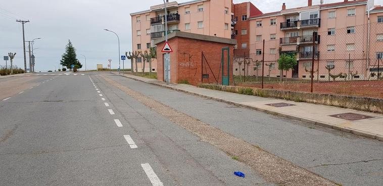 Las multas por arrojar mascarillas o guantes a la vía pública han subido un escalón y supondrán hasta 300€.