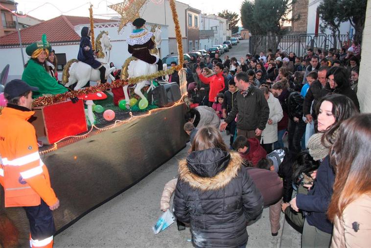 La cabalgata de Alba de Tormes en anteriores ediciones.