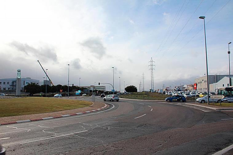 Lugar en el que se debe ubicar la futura pasarela peatonal sobre la SA-20.
