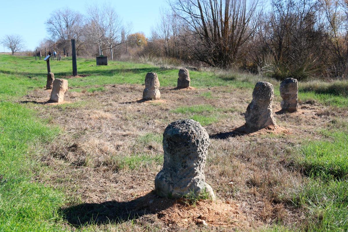 “Conversación”, de Nils Dräger, con piedra de Villamayor.