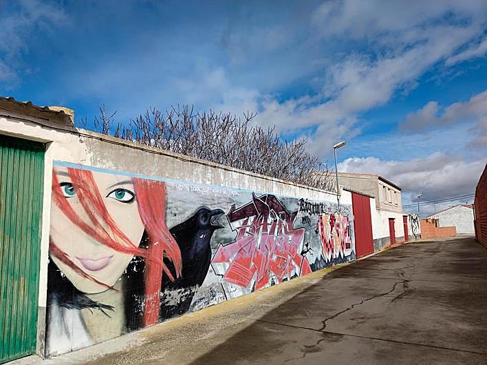 Murales que se pueden ver en las calles de Rágama.