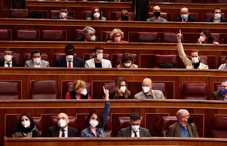 Continuación del pleno en el Congreso de los Diputados.