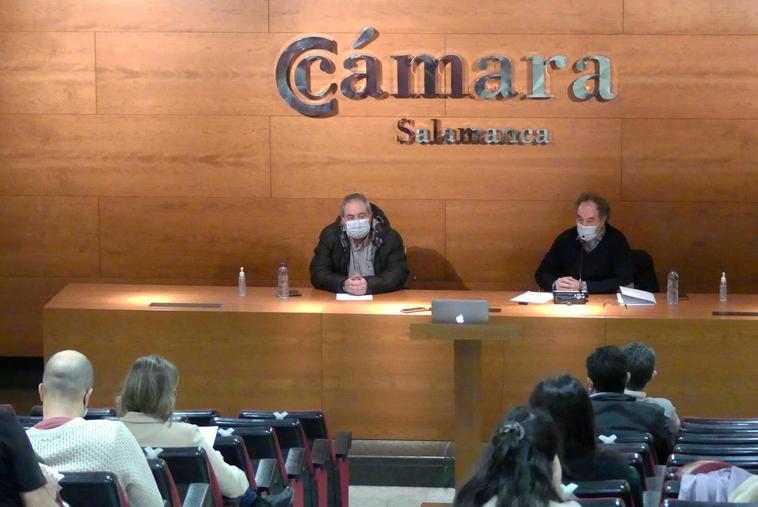 Alberto del Val y Javier Sanz, durante la rueda de prensa.