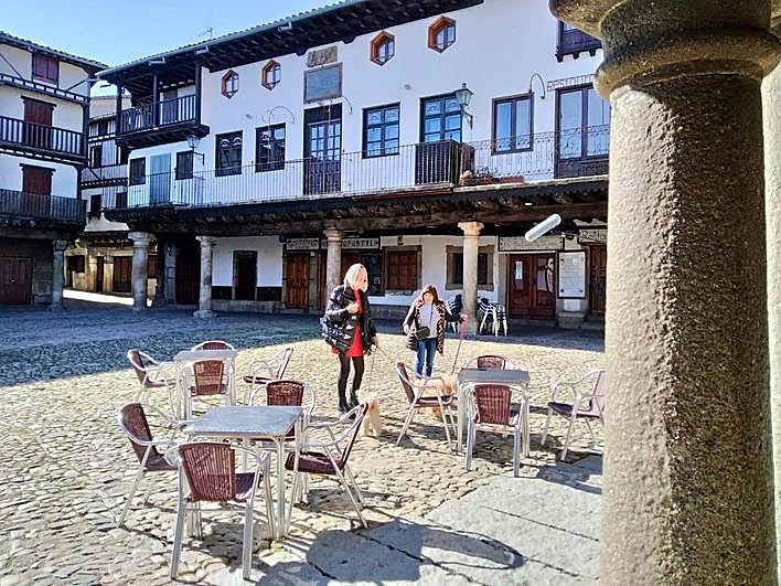 Bibiana Fernández y Loles León, en La Alberca