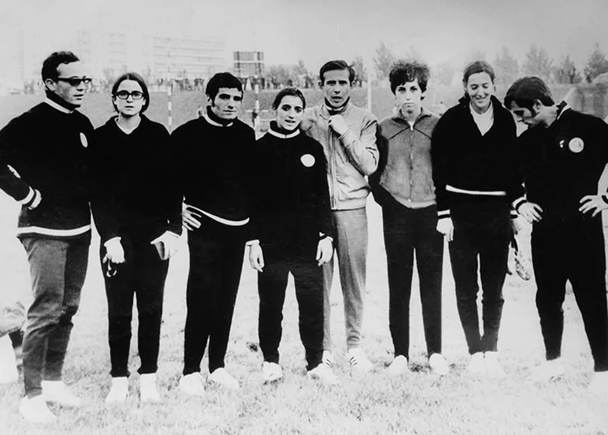 Alonso, Catalina, Paco Ramos, Esther, Paraíso, Conchita, María Jesús y Cordovilla, en una imagen de archivo.