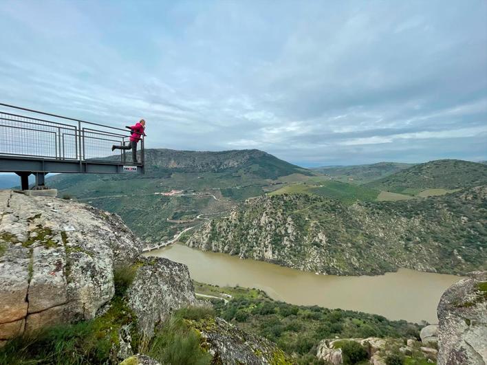 El Picón del Moro, en Saucelle, es una impresionante atalaya sobre el Parque Natural.