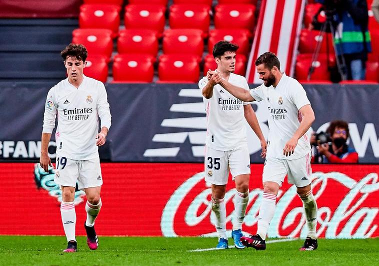 El Real Madrid cumple y se jugará el título en la última jornada (0-1)