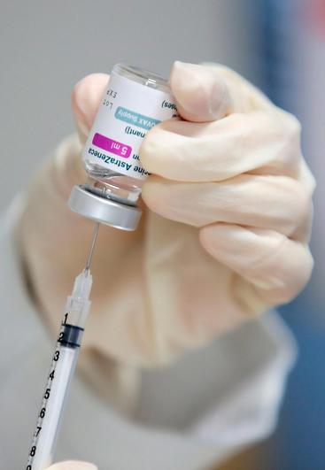 Castilla y León recomienda a los menores de 60 vacunados con AstraZeneca repetir con este suero