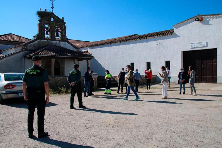 Controles en los accesos al Santuario de Cabrera para evitar aglomeraciones