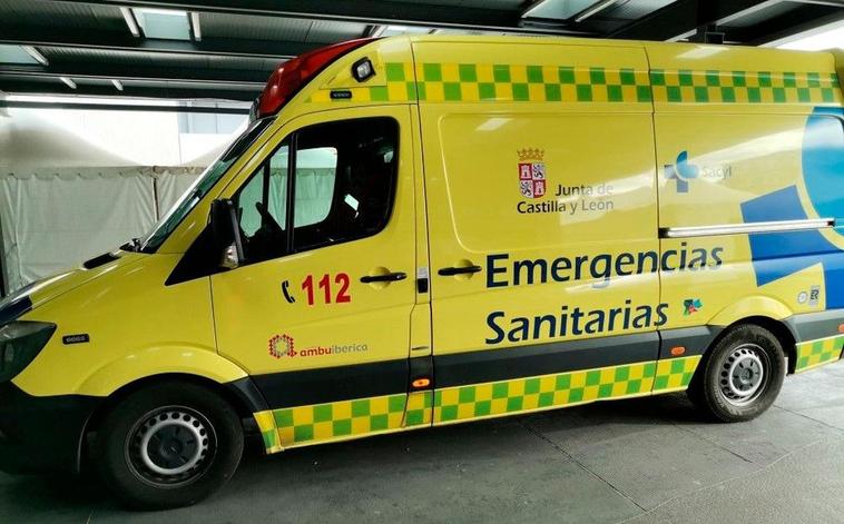 Imagen de recurso de una ambulancia de SACYL.