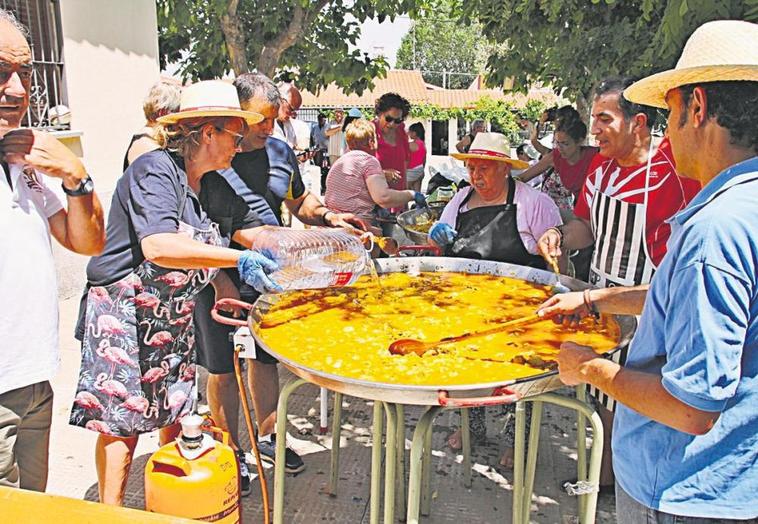 San Pedro del Valle celebra sus ‘no’ fiestas con entregas para todos los gustos