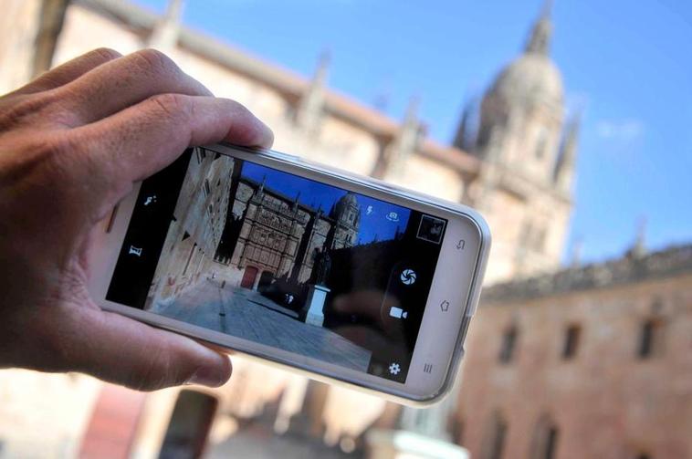 La visita a los monumentos más importantes de la capital será parte del programa.