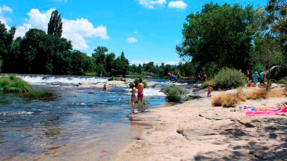 Ríos como el Tormes se convierten también en atractivos para el turismo.