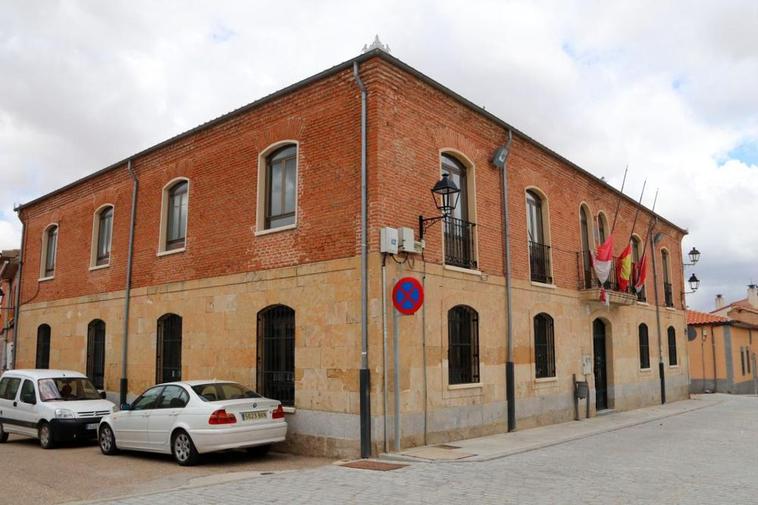 Ayuntamiento de Cantalpino.