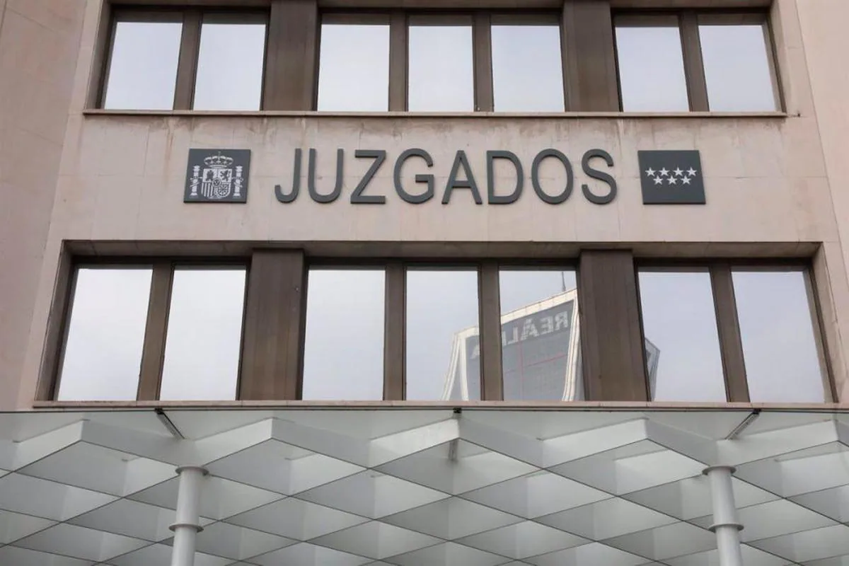 Entrada de los Juzgados de Plaza de Castilla.