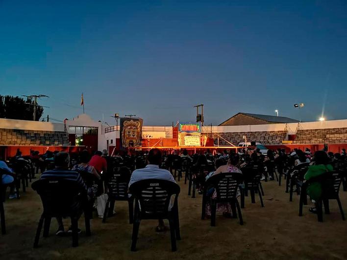 Una de las actividades en la plaza de toros de Villoria.