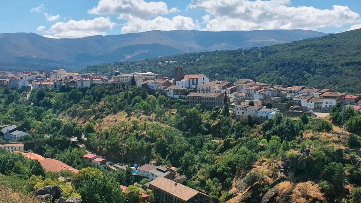 Imagen de las vistas de la ciudad de Béjar desde la carretera de Ciudad Rodrigo.