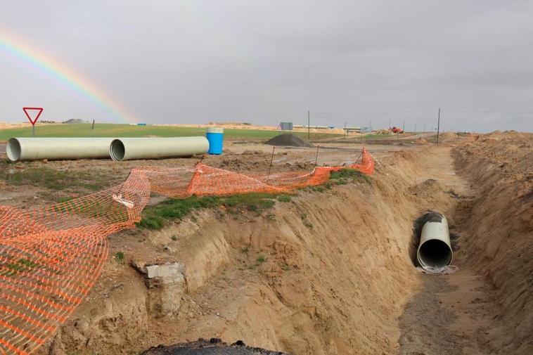 Obras en el regadío de La Armuña.