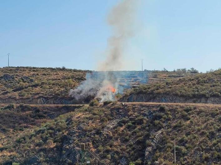 Un incendio amenaza la zona arqueológica de Siega Verde