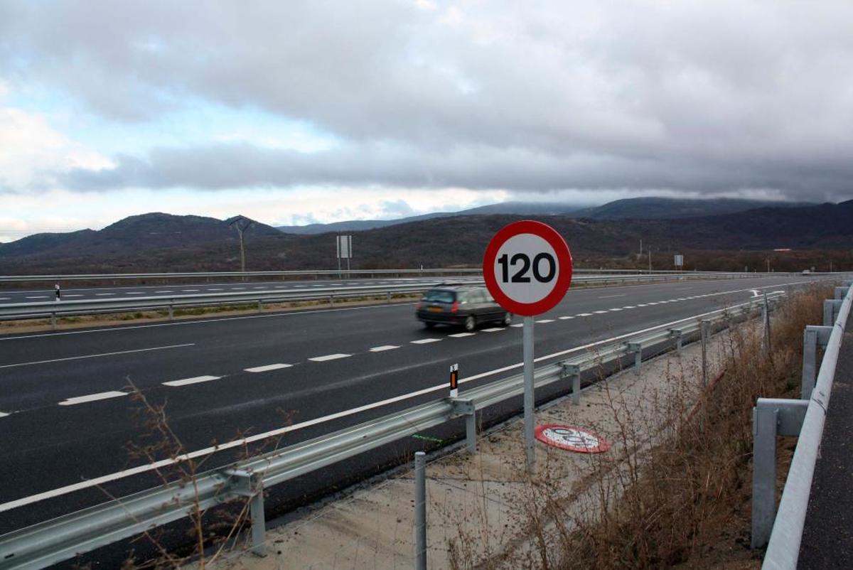 Las altas velocidades hacen que nuestro diesel o gasolina mermen más rápidamente.