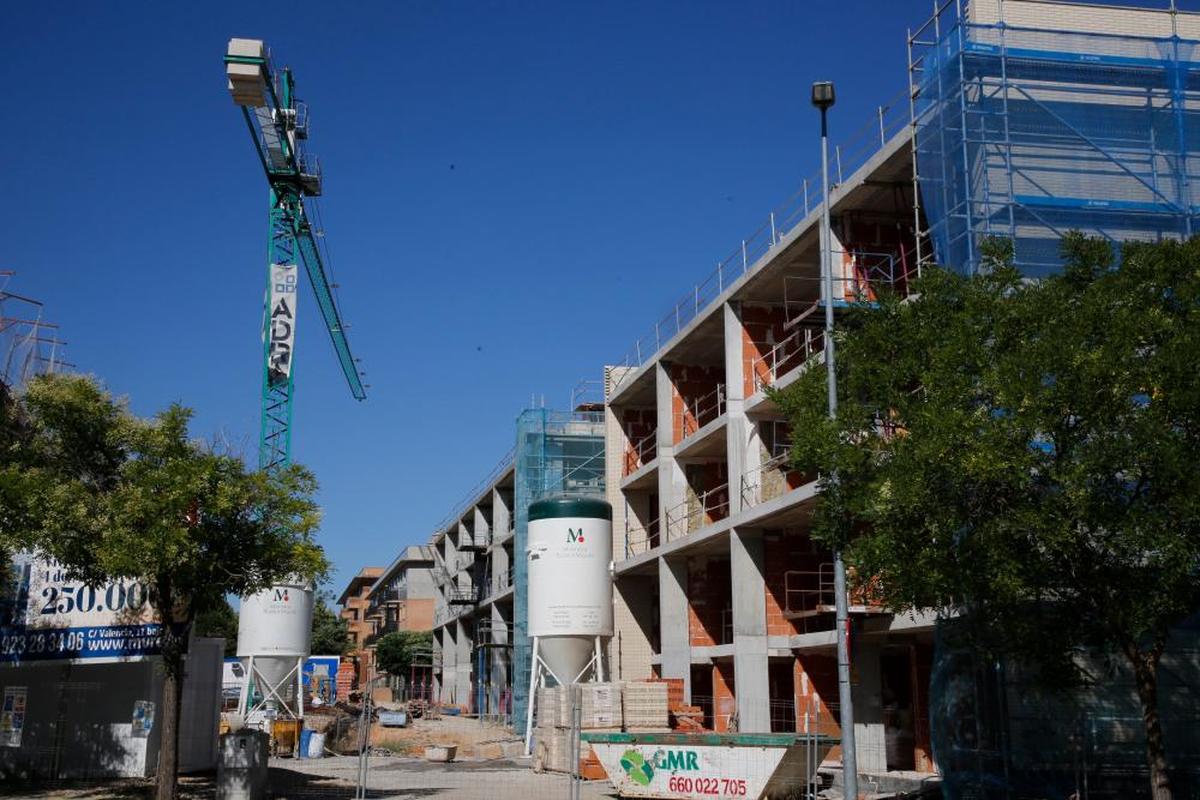 Viviendas en construcción en la capital salmantina.