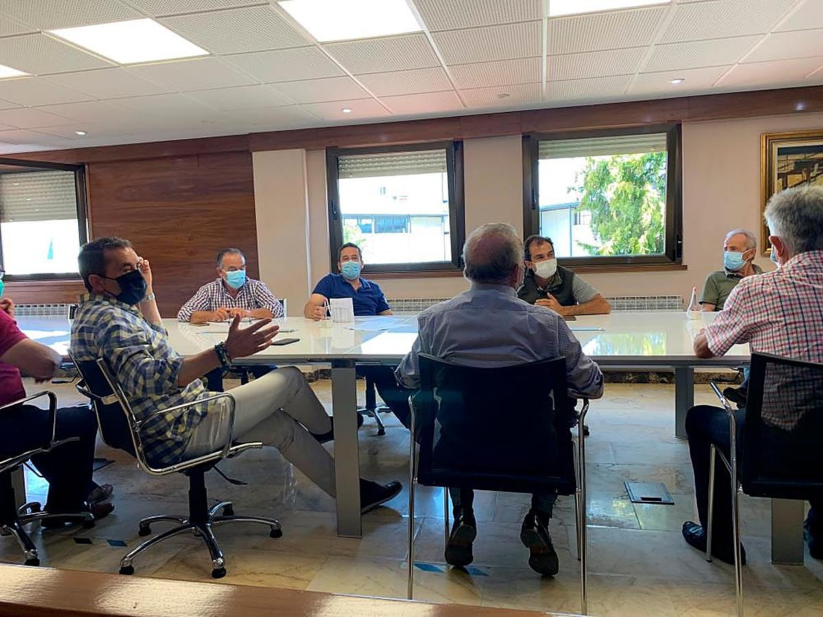 Momento del debate en el vacuno de vida.