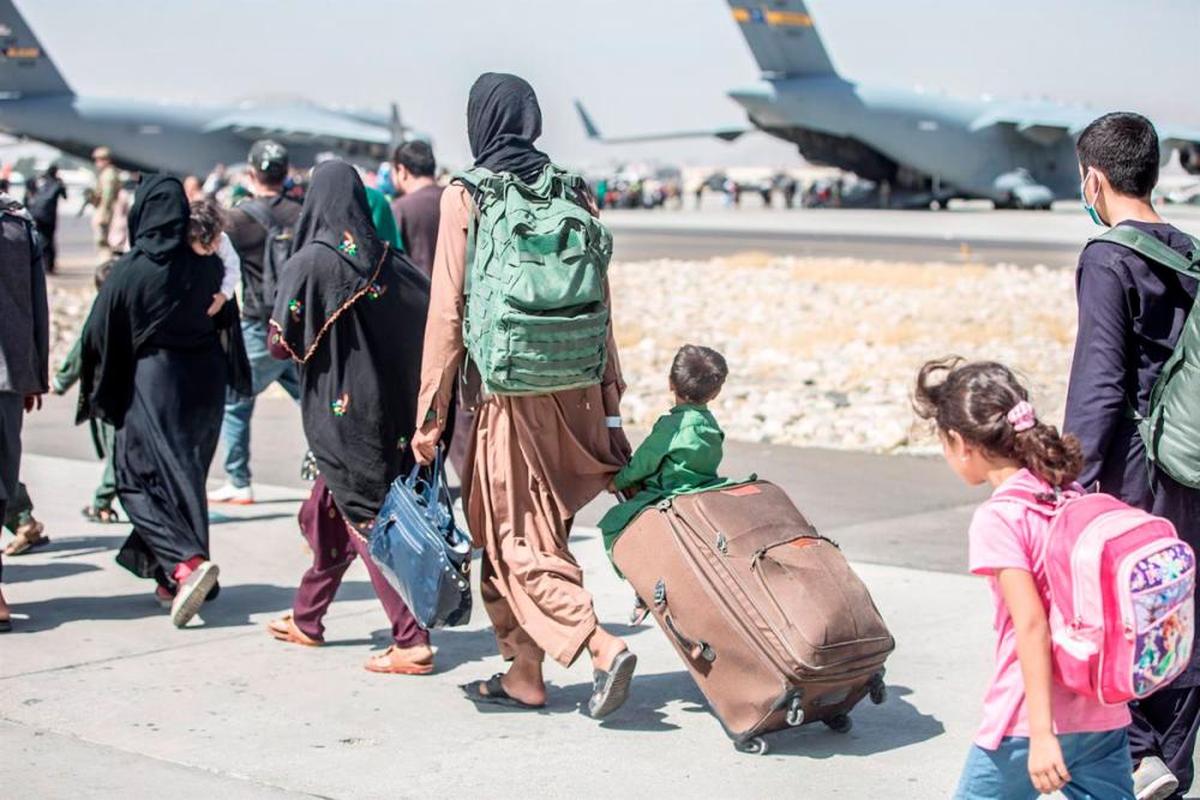 Operaciones de evacuación en el aeropuerto de la capital de Afganistán, Kabul.