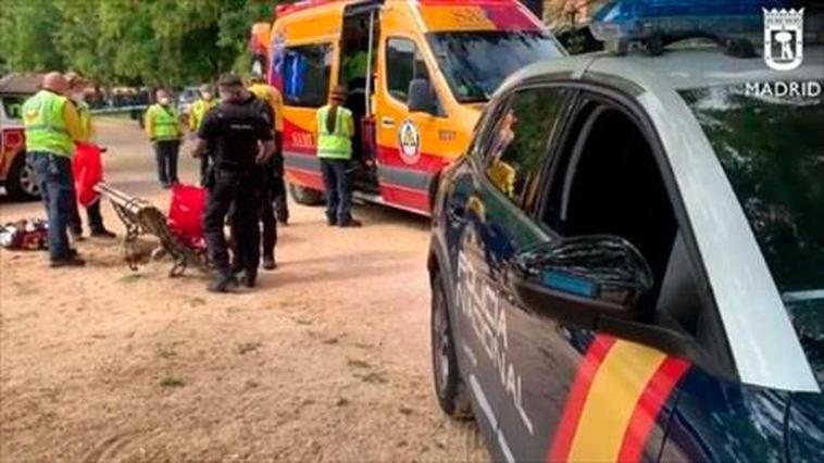 Apuñalan de gravedad, con la mano semiamputada, a un joven.