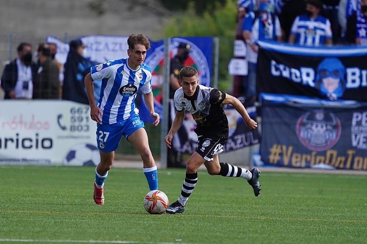 Íñigo Muñoz, en el partido del domingo contra el Deportivo