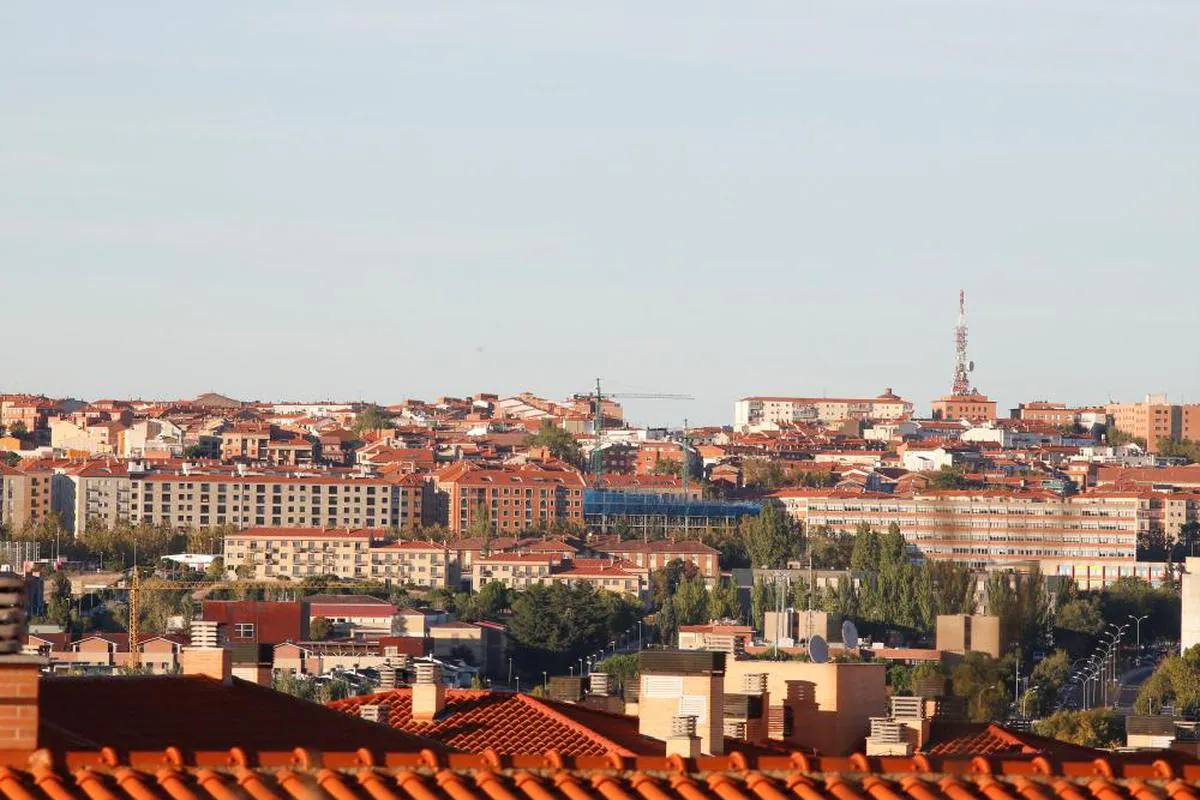 Vista general de edificios de viviendas en la capital salmantina