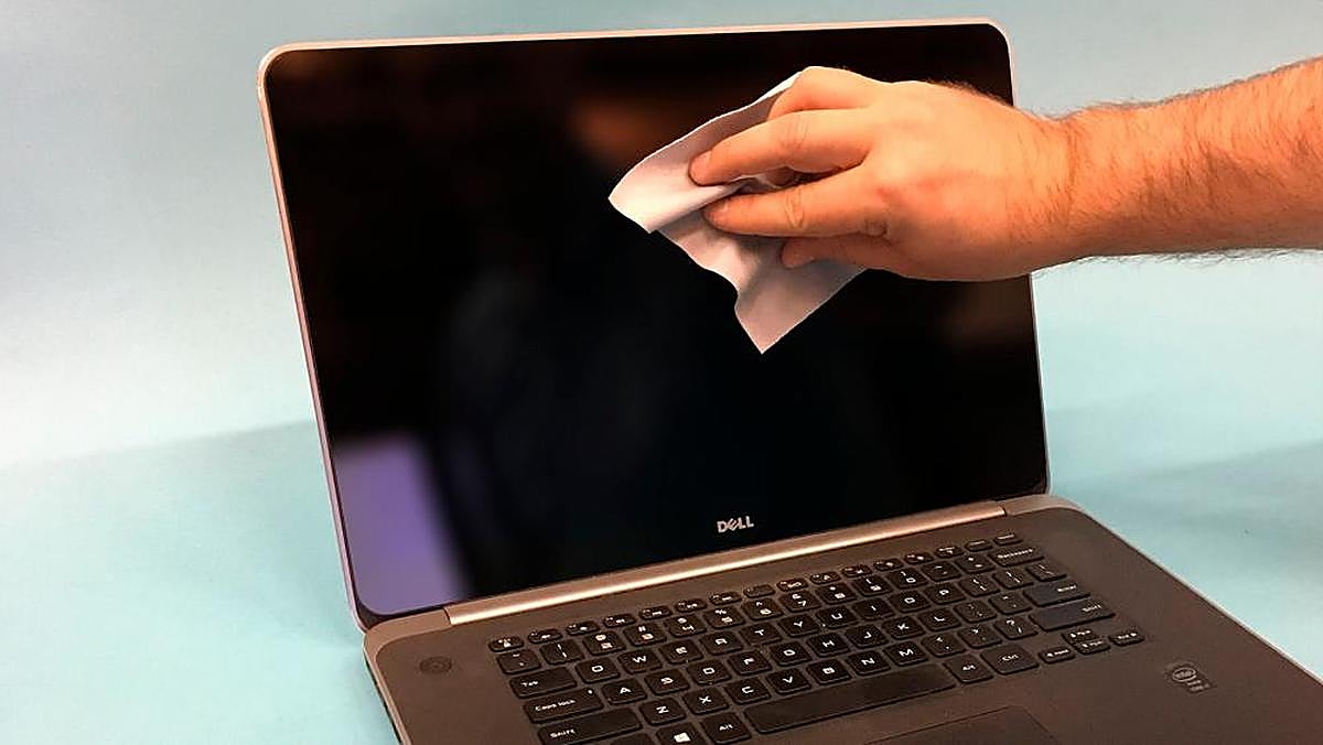 La fórmula para limpiar la televisión y el ordenador de forma rápida y efectiva.