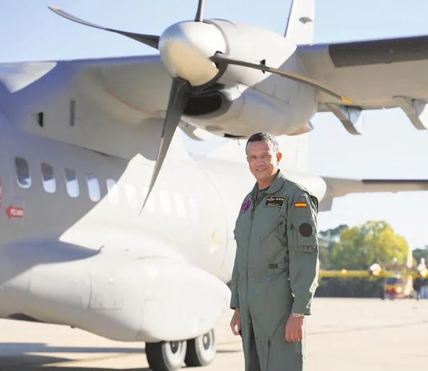 José Gallo, jefe de la base aérea de Matacán: “La escuela de drones gana peso internacional”