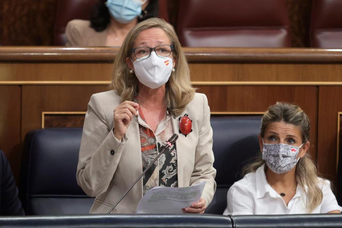Nadia Calviño interviene en el Congreso de los Diputados