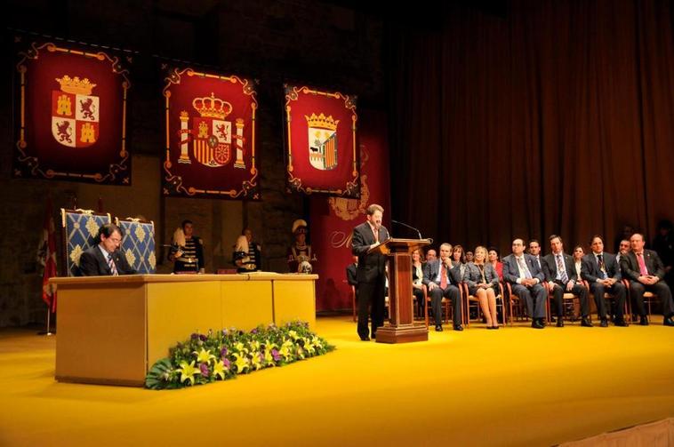 Acto de entrega de las Medallas de Oro de Salamanca de hace unos años